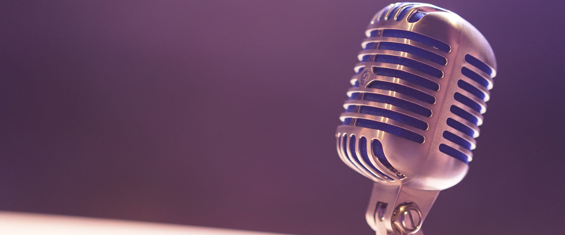 Microphone for giving Service design an Australian Voice